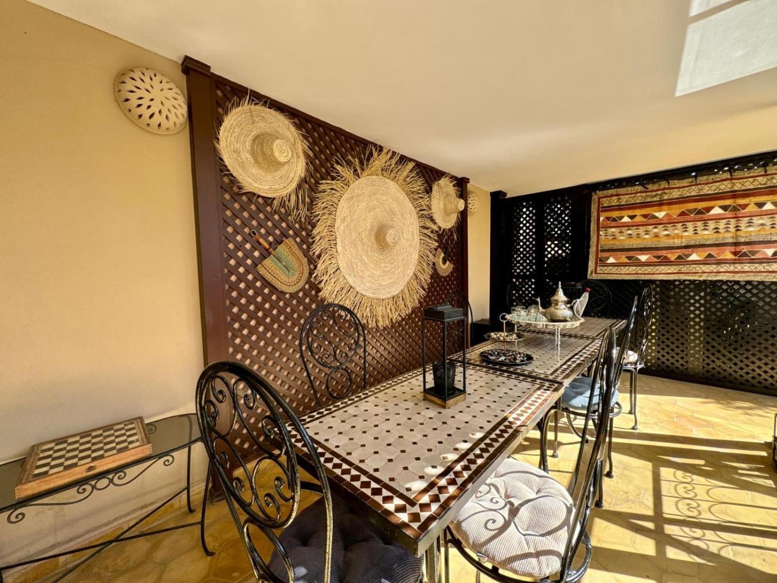 Riad Art De Vivre Avec Jacuzzi Marrakesh Luaran gambar
