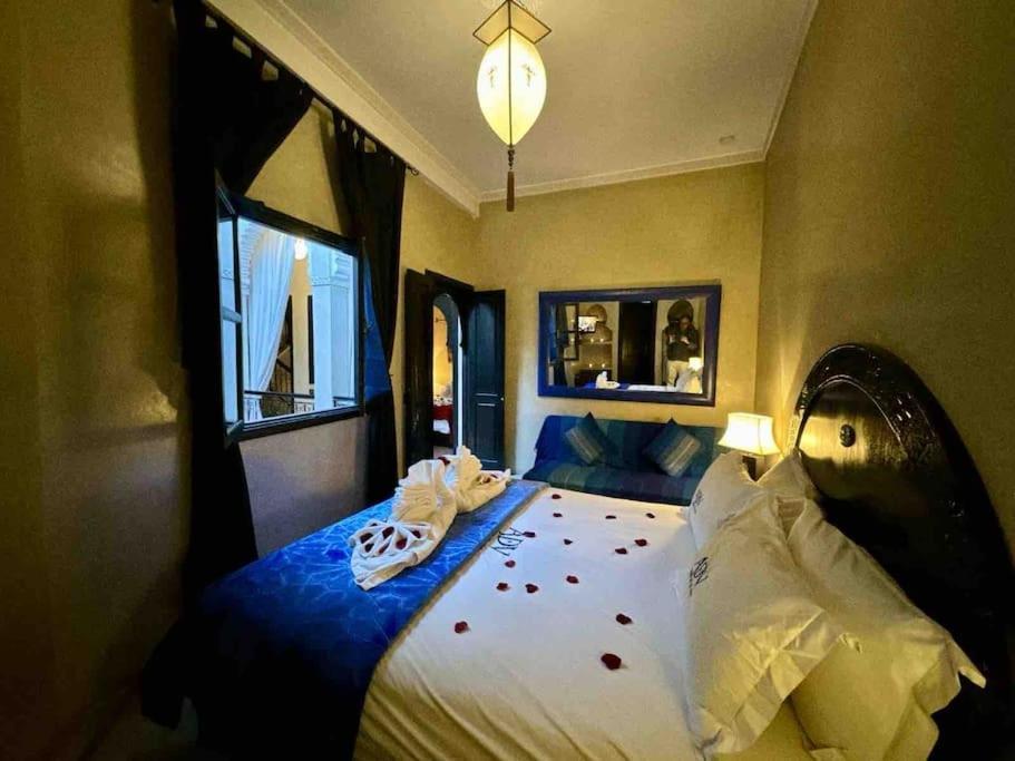 Riad Art De Vivre Avec Jacuzzi Marrakesh Luaran gambar